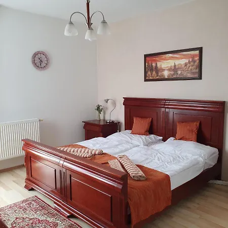 Otel Oko Litra