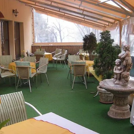 Hotel Oko Nitra