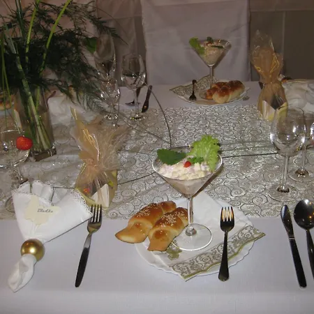 Otel Oko 3*