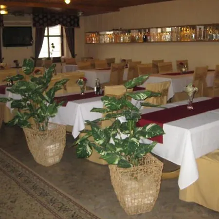 欧克酒店 酒店