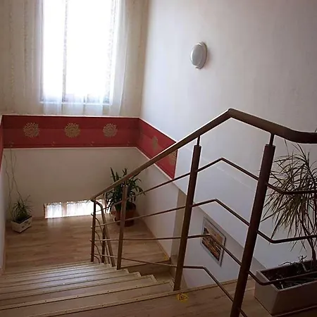 Oko Hotel 3*